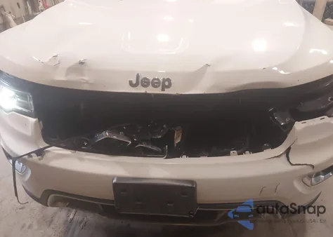 2018 Jeep Grand Cherokee Limited 4X4 из США, поврежденный, VIN 1C4RJFBG1JC337469